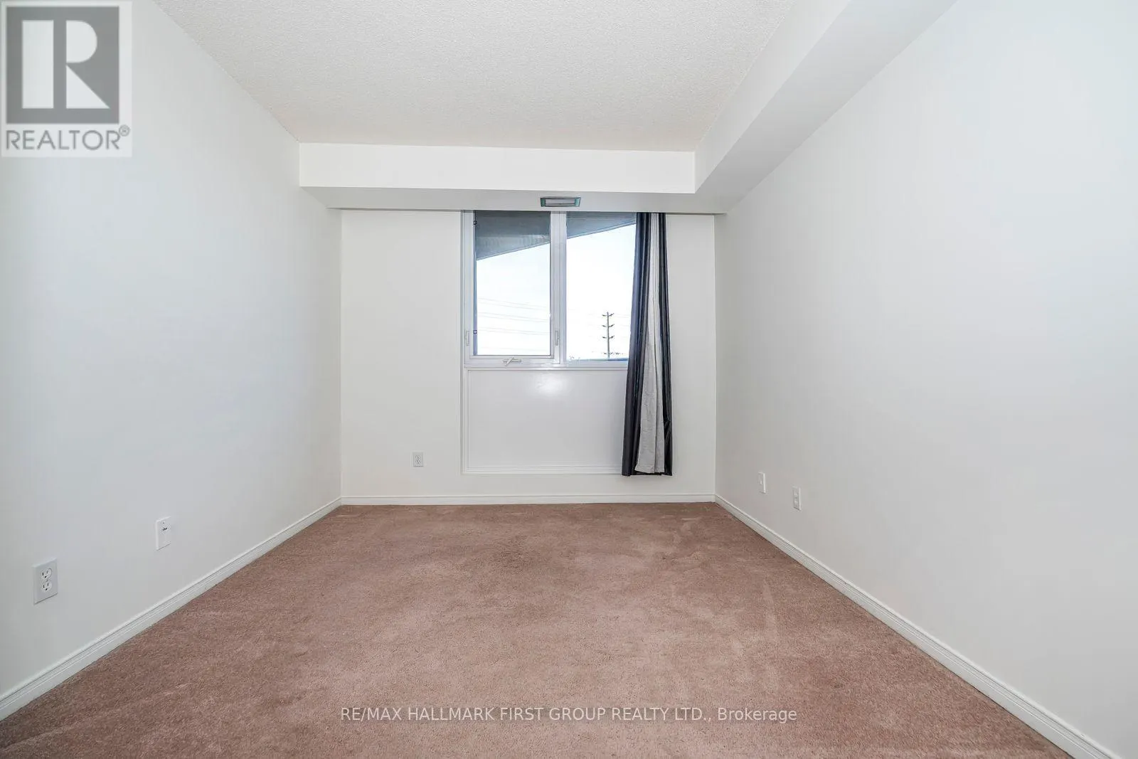 305 - 2 WESTNEY ROAD N ROAD