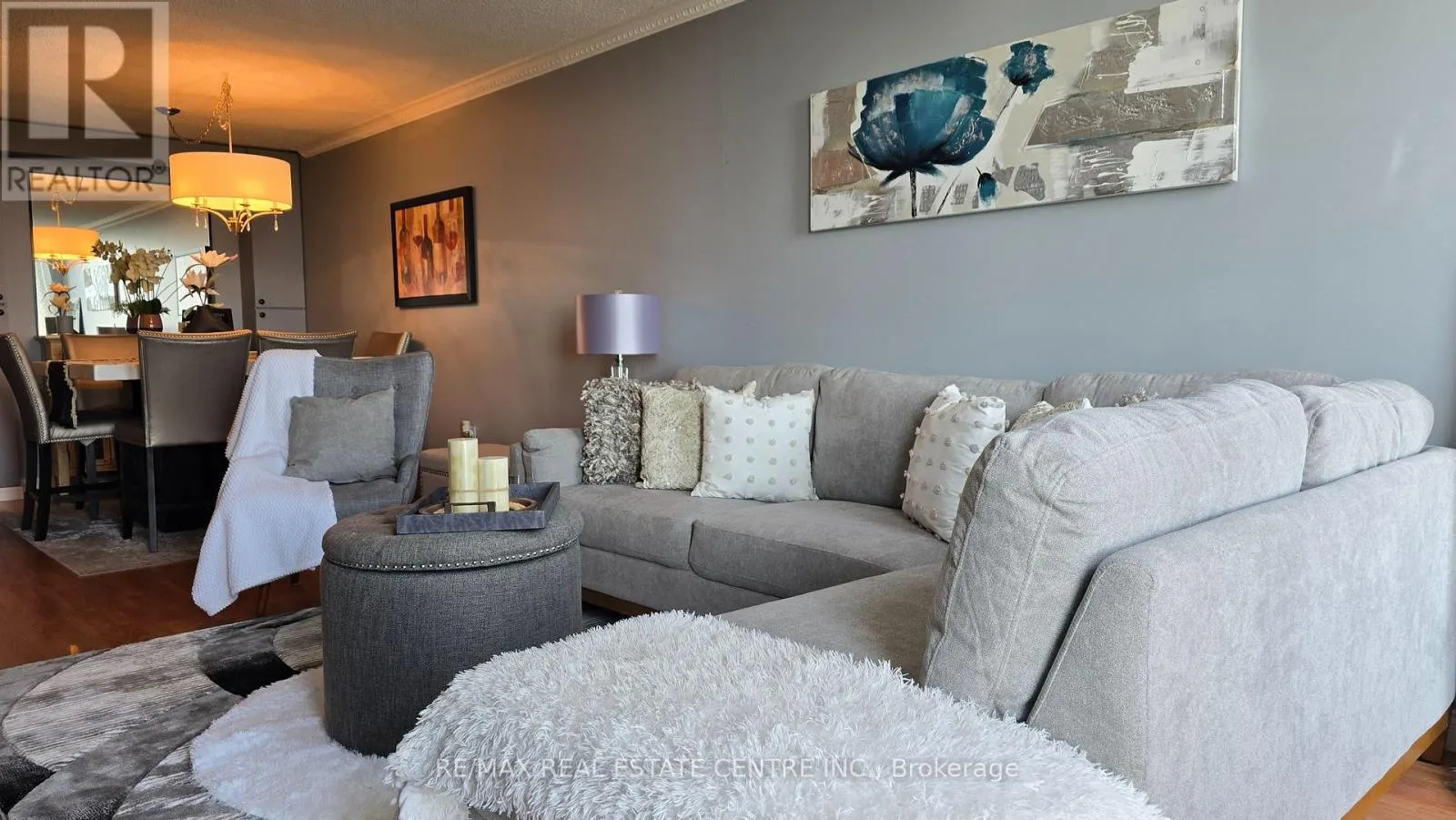 609 - 1540 PICKERING PARKWAY