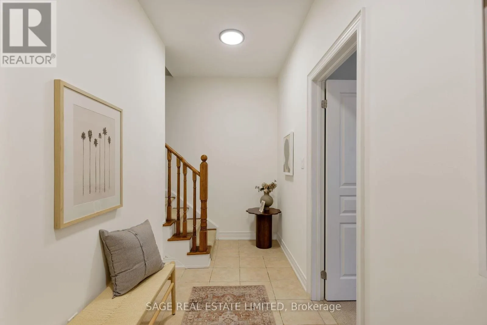 53E DENTONIA PARK AVENUE
