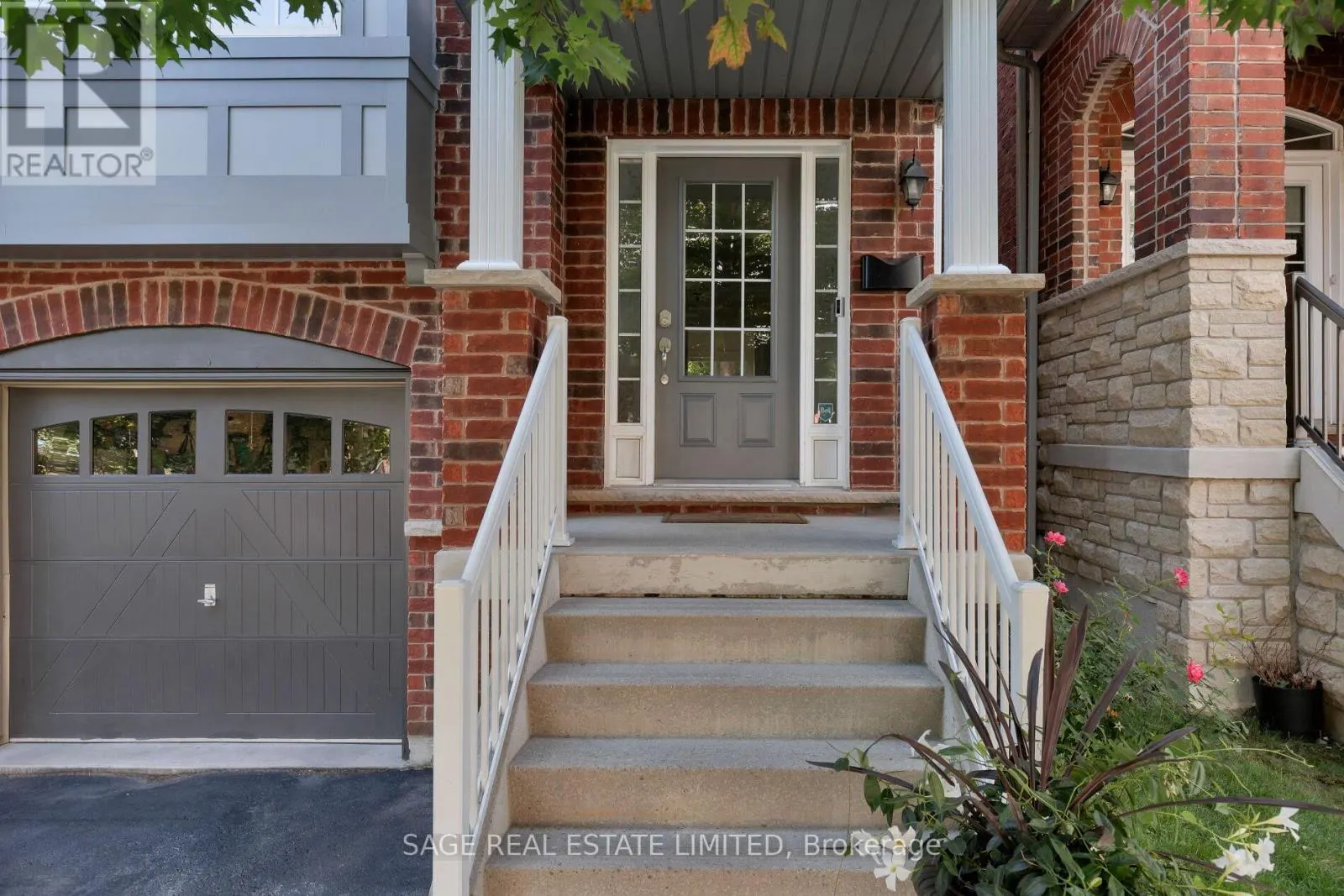 53E DENTONIA PARK AVENUE