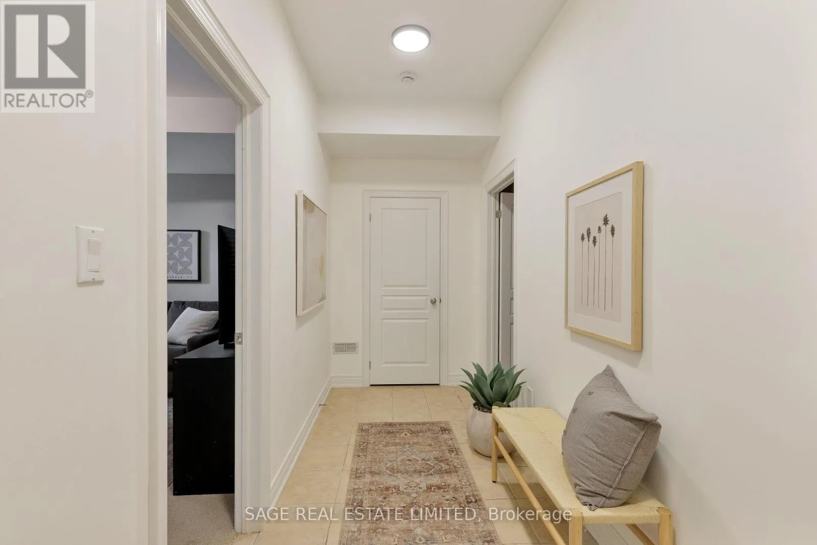 53E DENTONIA PARK AVENUE