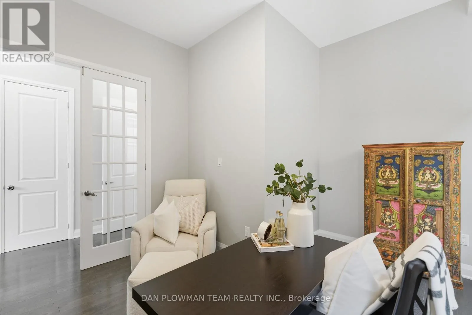 215 PORT DARLINGTON ROAD