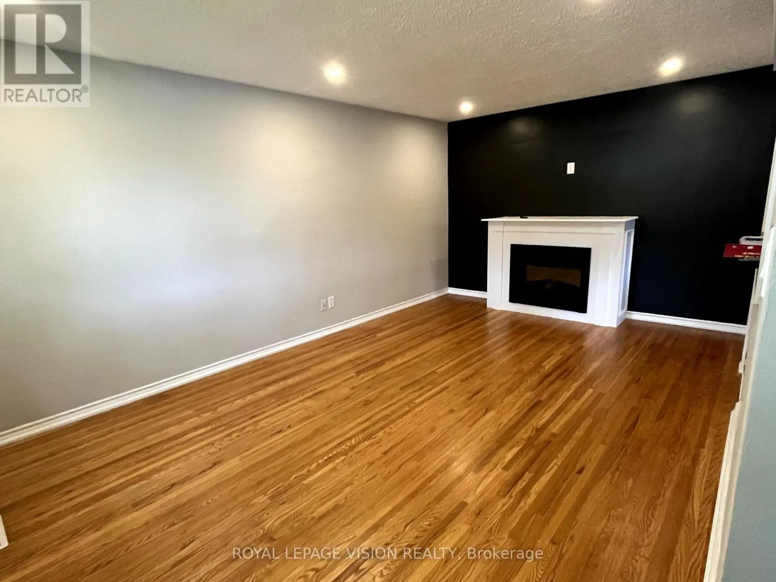 MAIN FLOOR - 784 OLIVE AVENUE