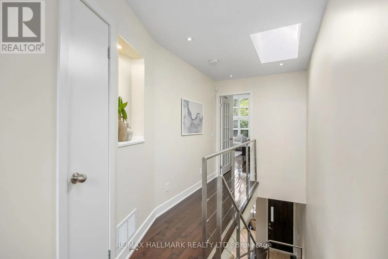 29B BEECHWOOD DRIVE