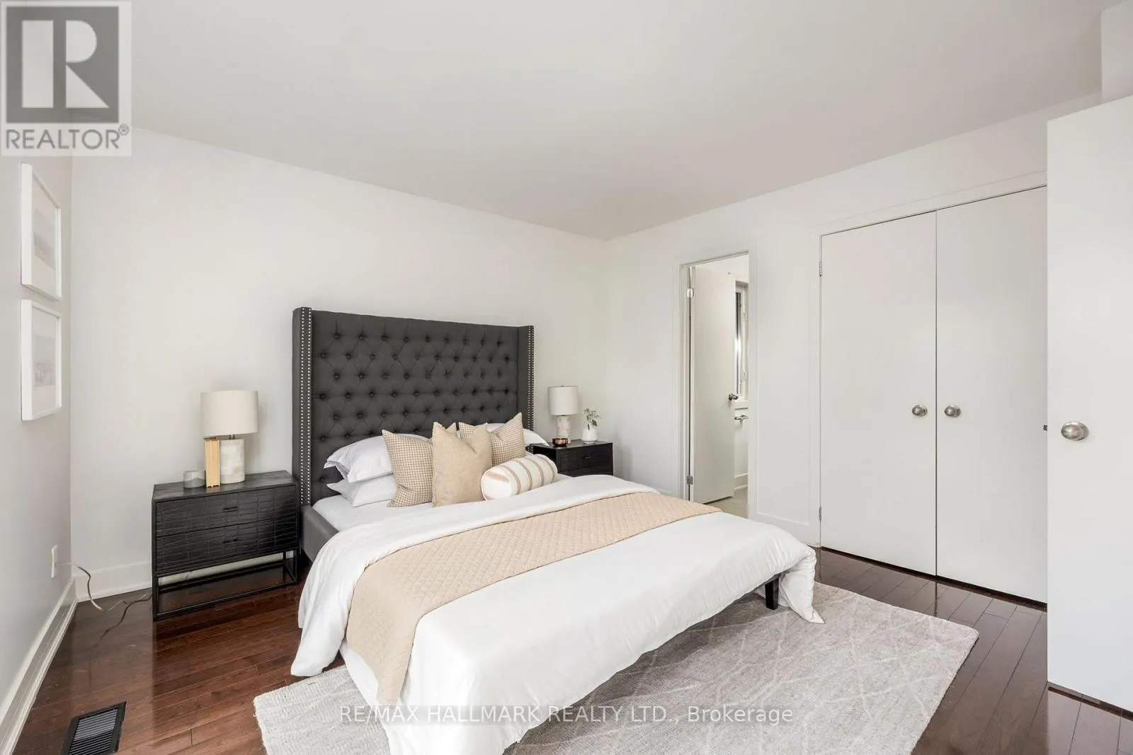 29B BEECHWOOD DRIVE