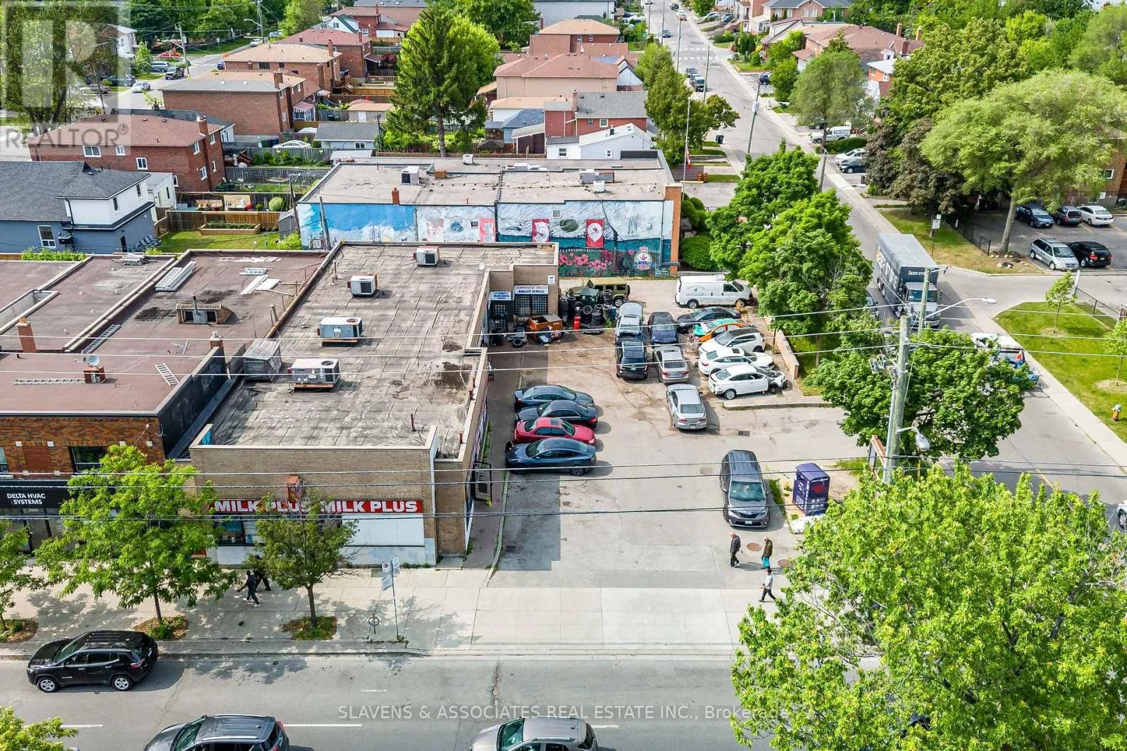 3312 DANFORTH AVENUE