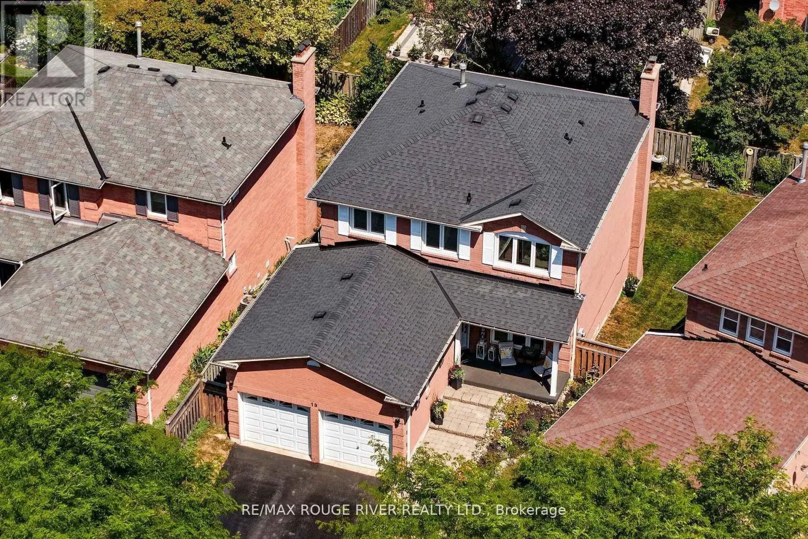 13 DAGWELL CRESCENT