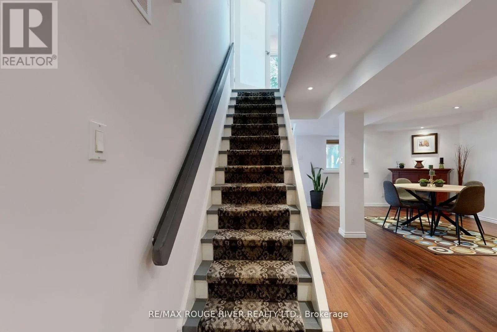 13 DAGWELL CRESCENT