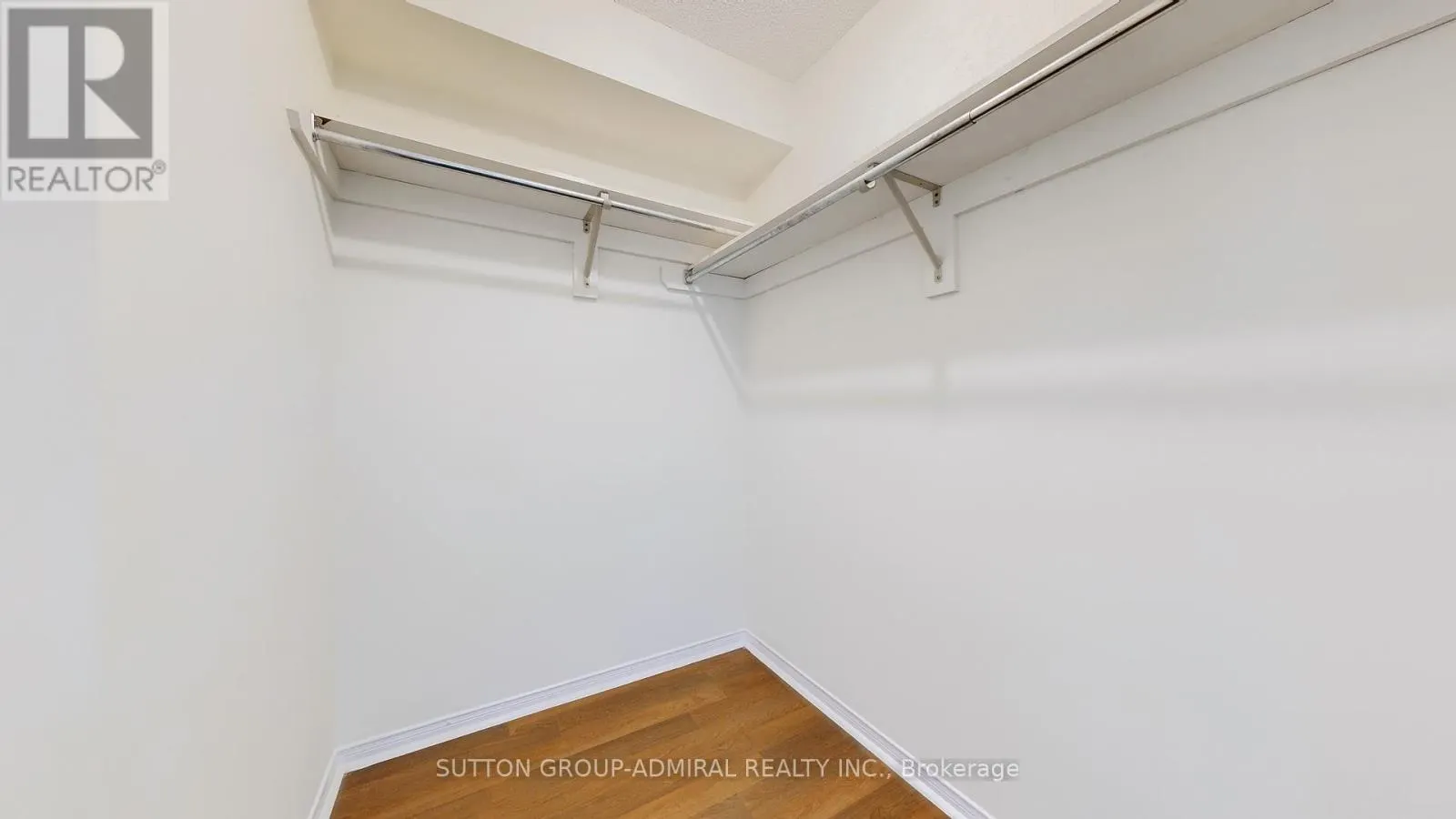 611 - 4727 SHEPPARD AVENUE E