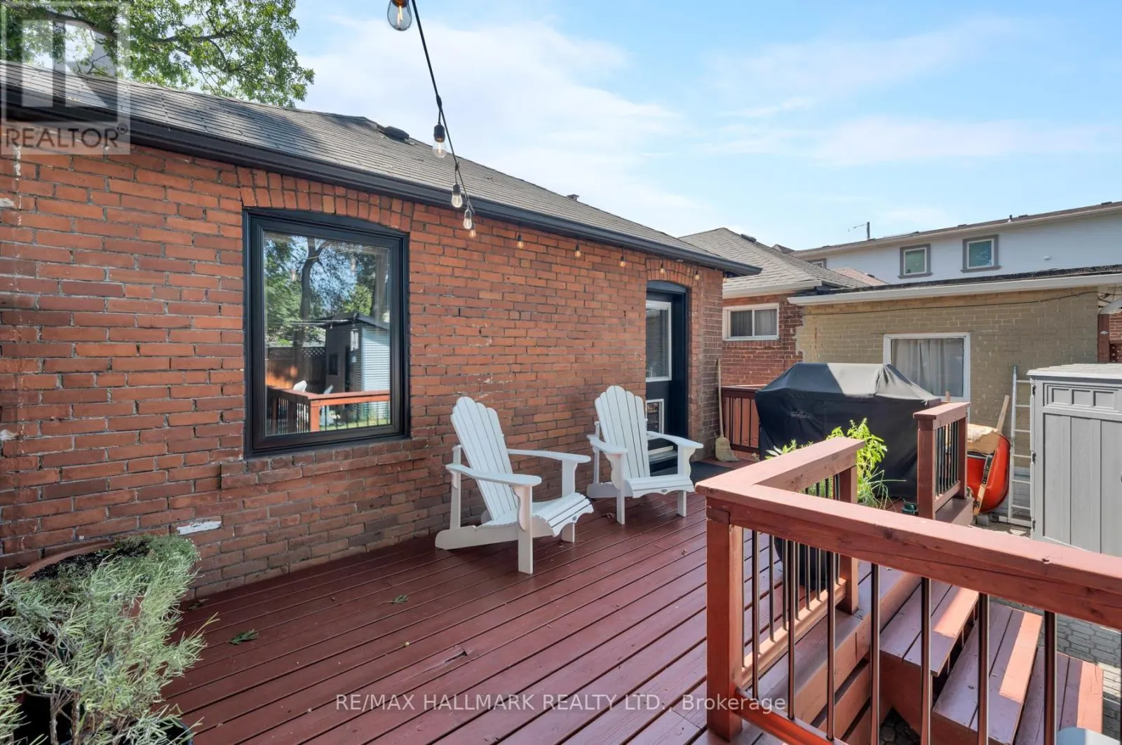 510 COSBURN AVENUE