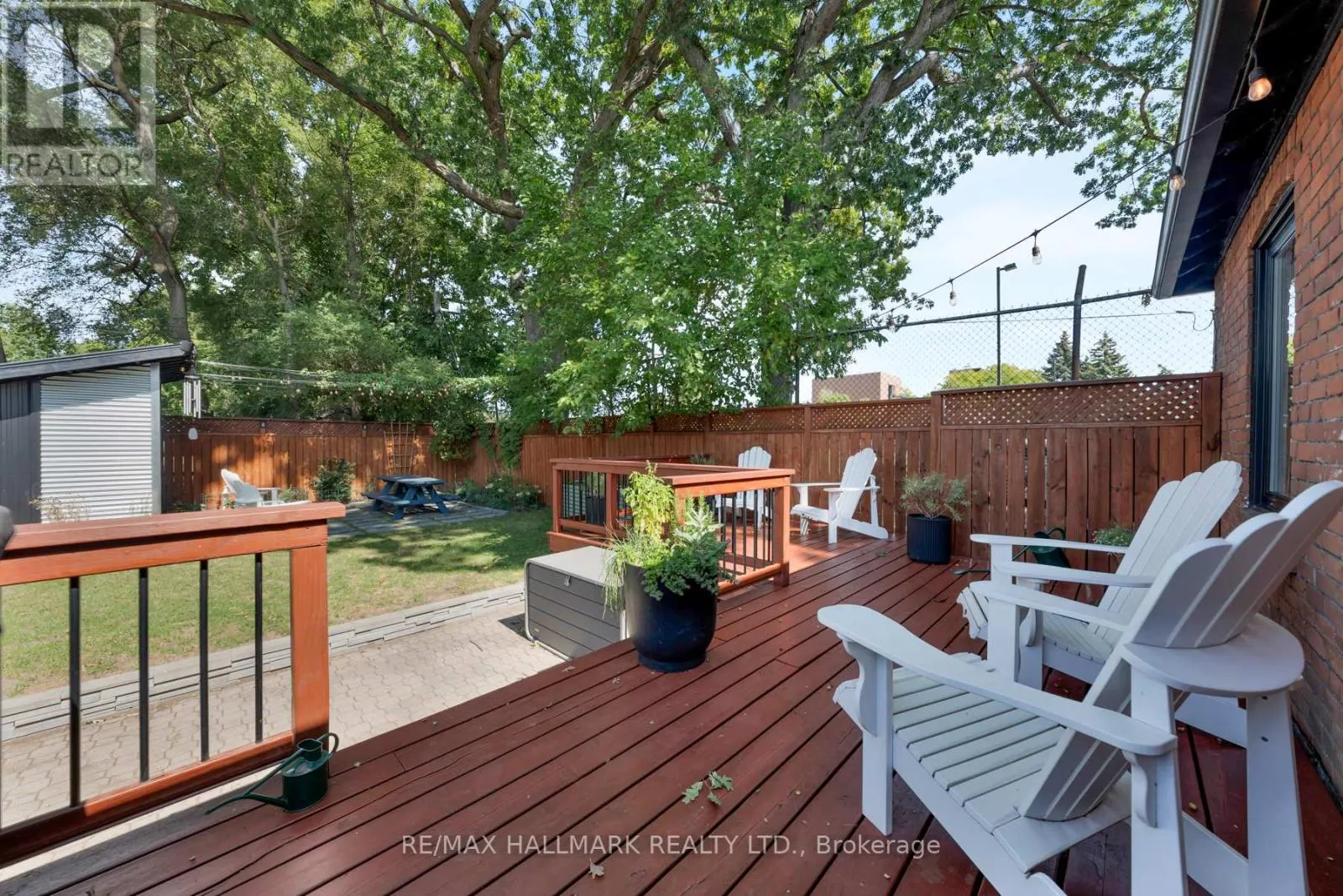 510 COSBURN AVENUE