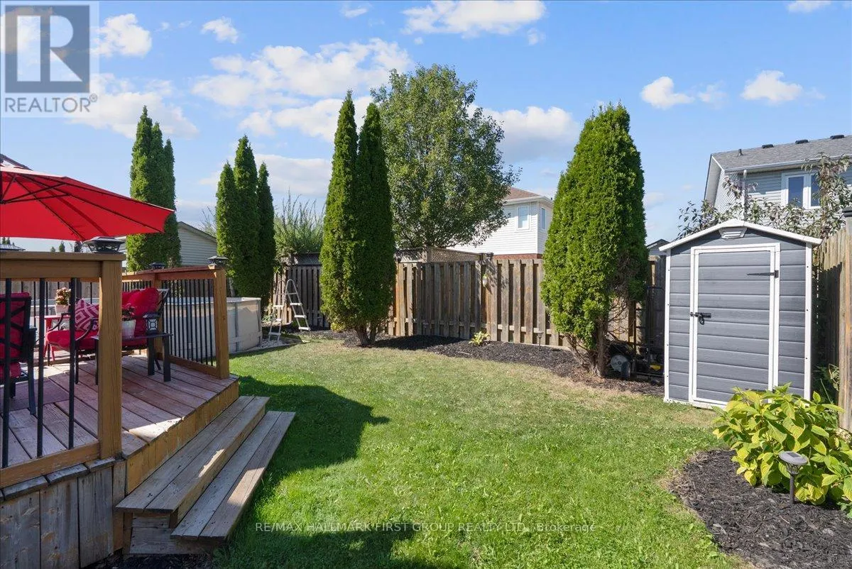 536 WOODMOUNT CRESCENT