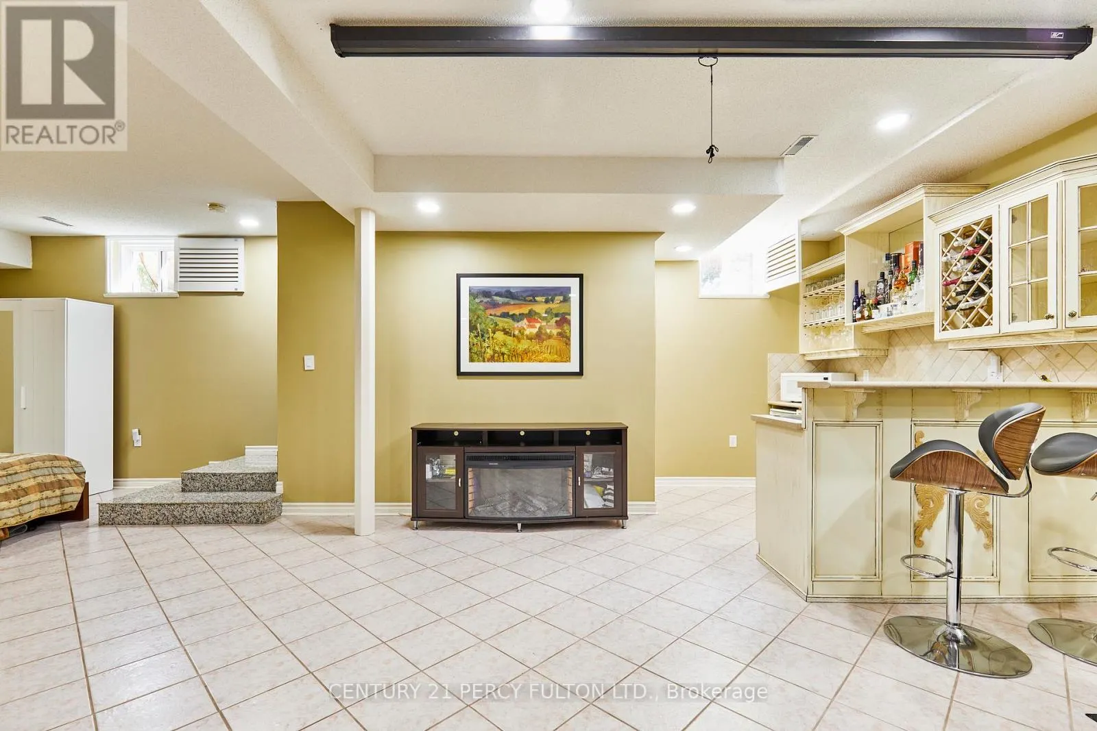 483 ORMOND DRIVE