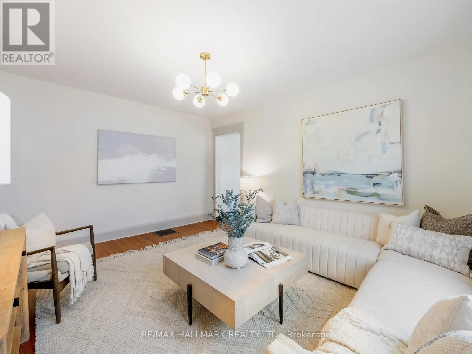 101 CHISHOLM AVENUE