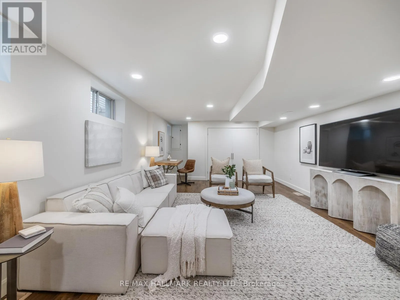 101 CHISHOLM AVENUE