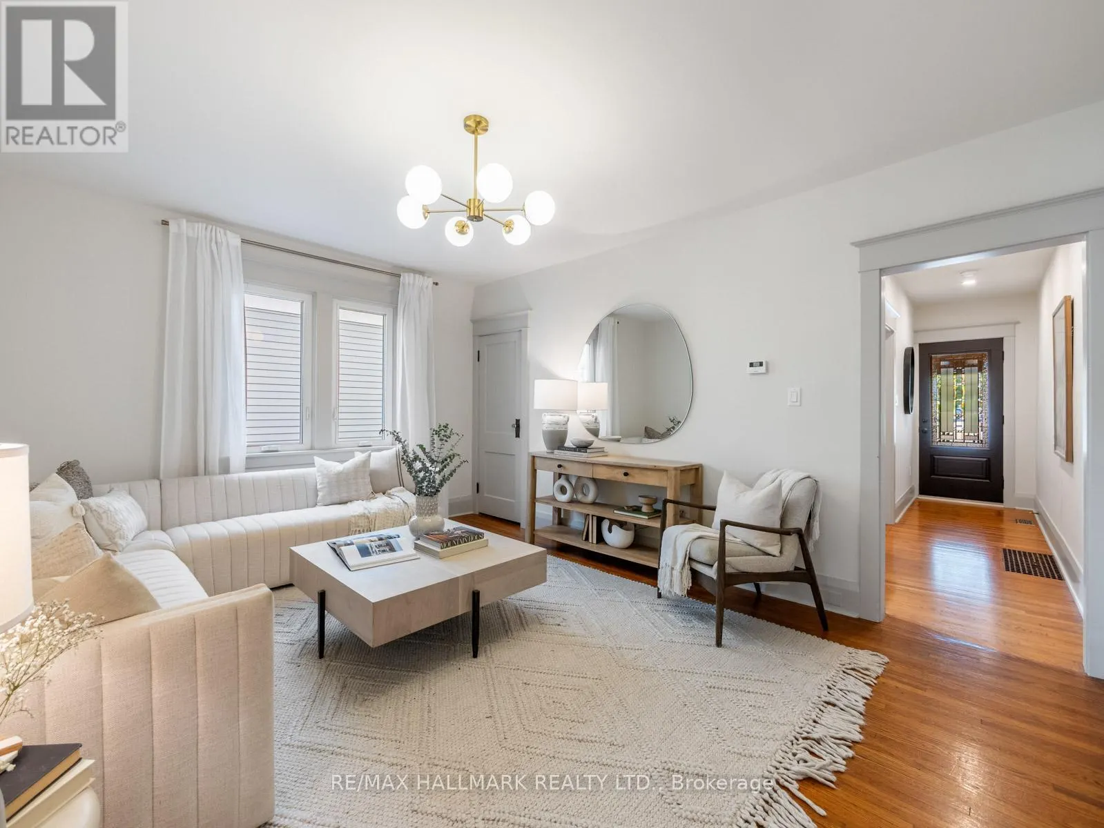 101 CHISHOLM AVENUE
