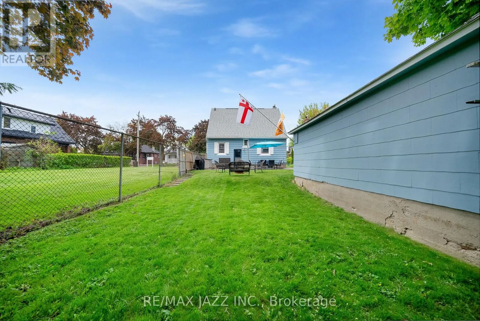 303 GLIDDON AVENUE