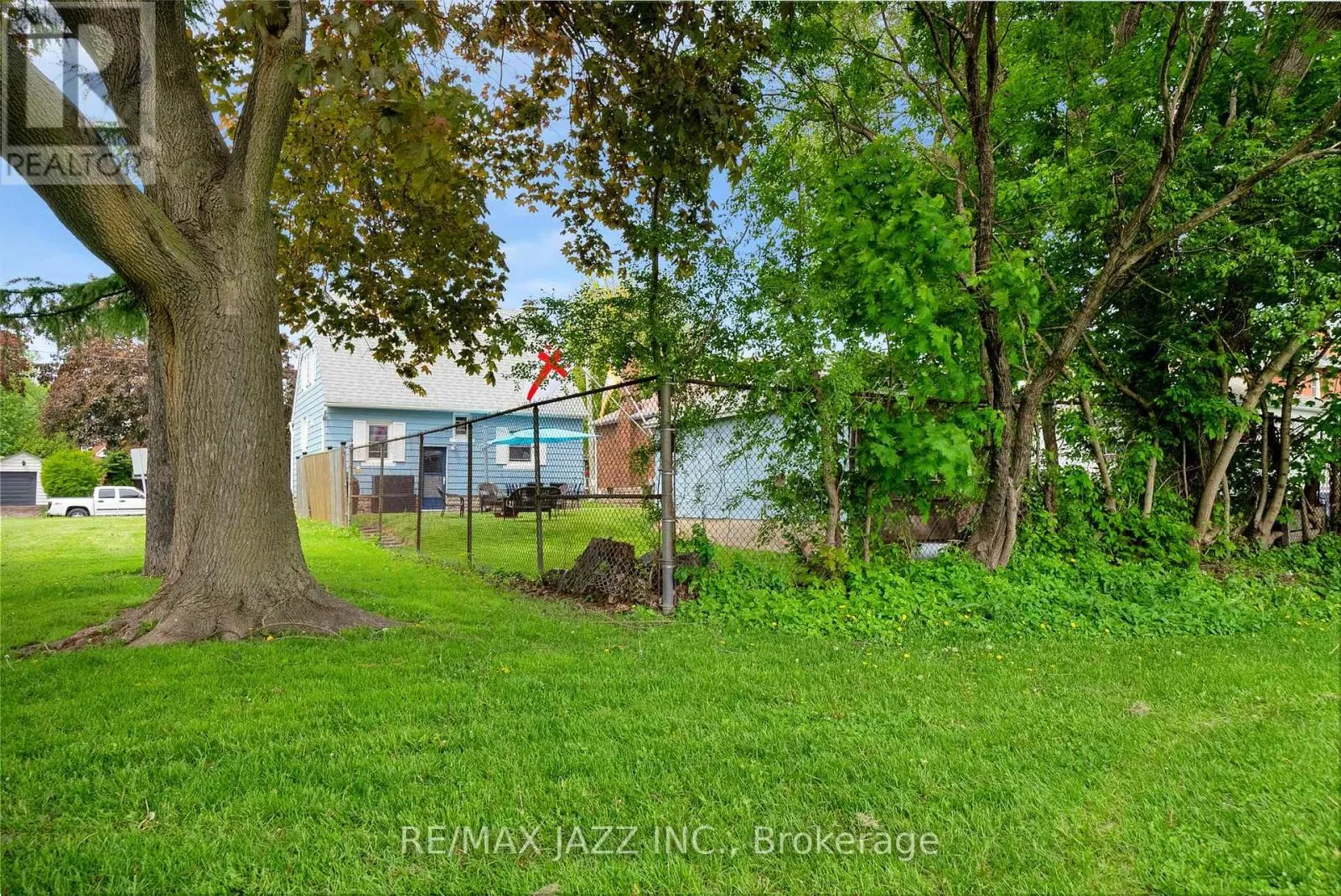 303 GLIDDON AVENUE