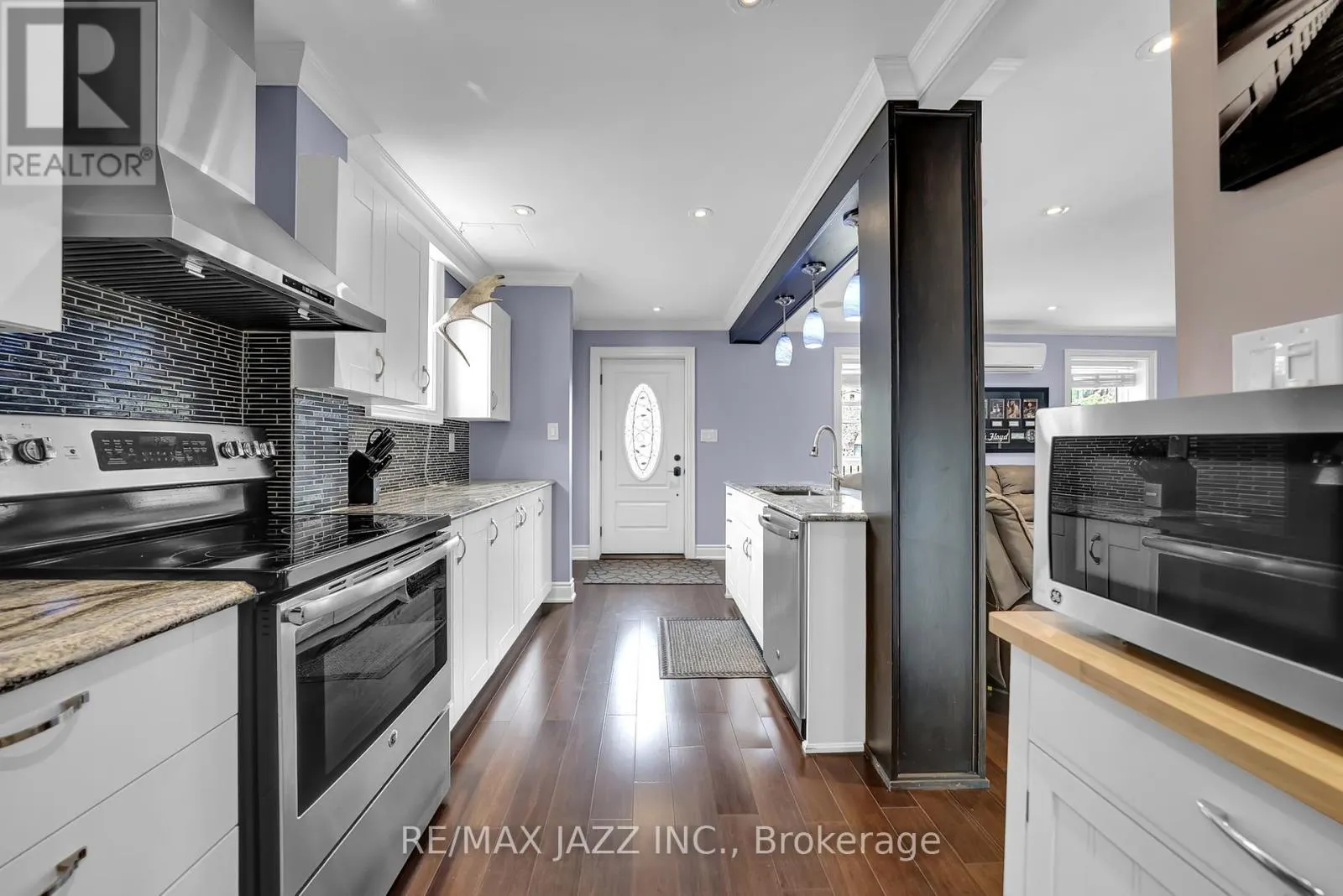 303 GLIDDON AVENUE