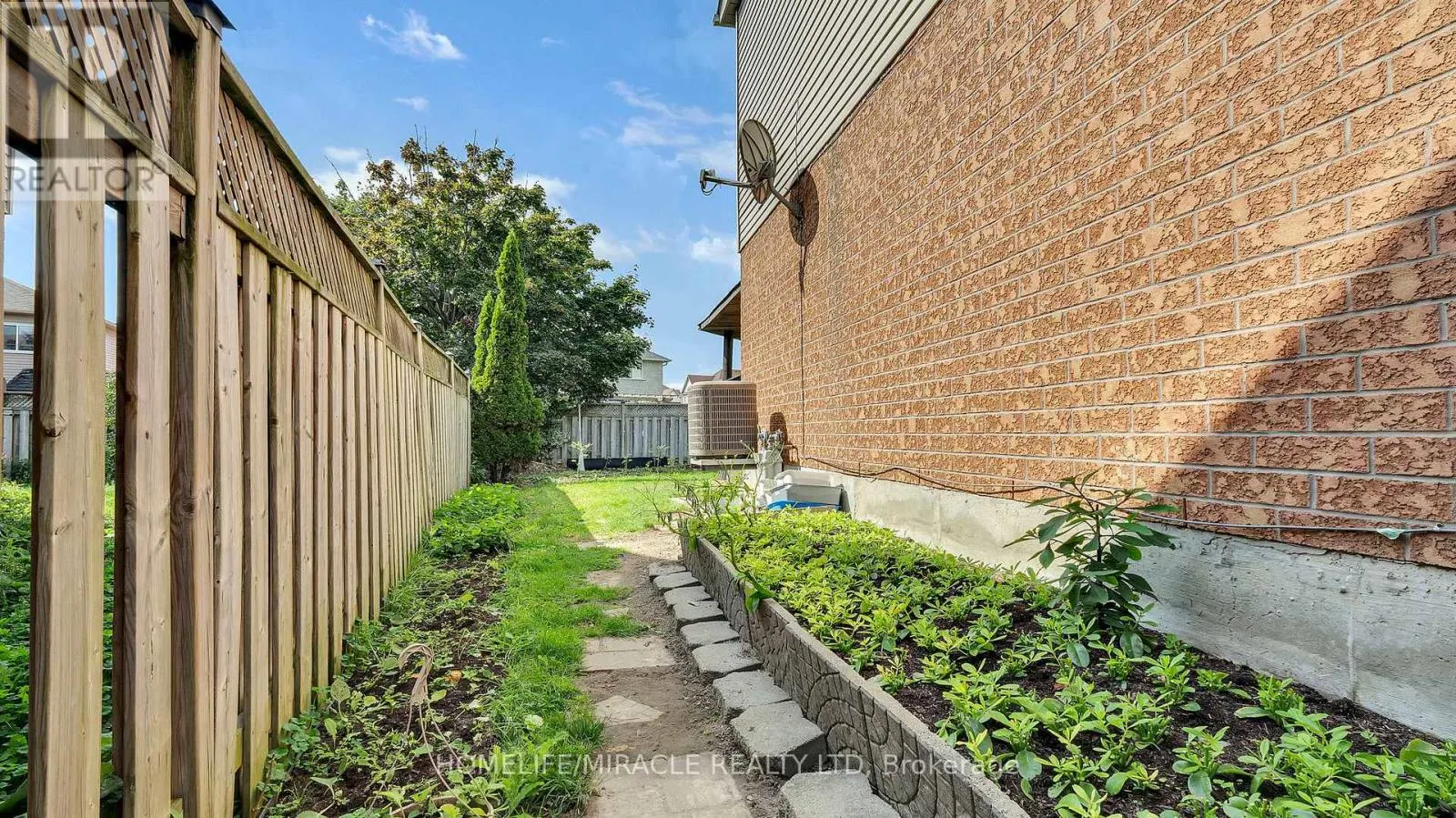 40 LANDERVILLE LANE