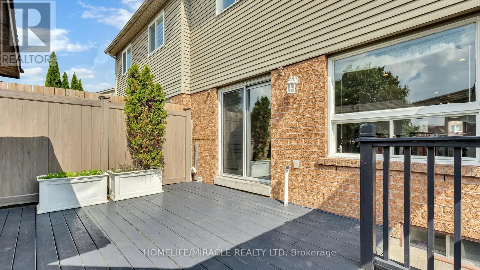 40 LANDERVILLE LANE