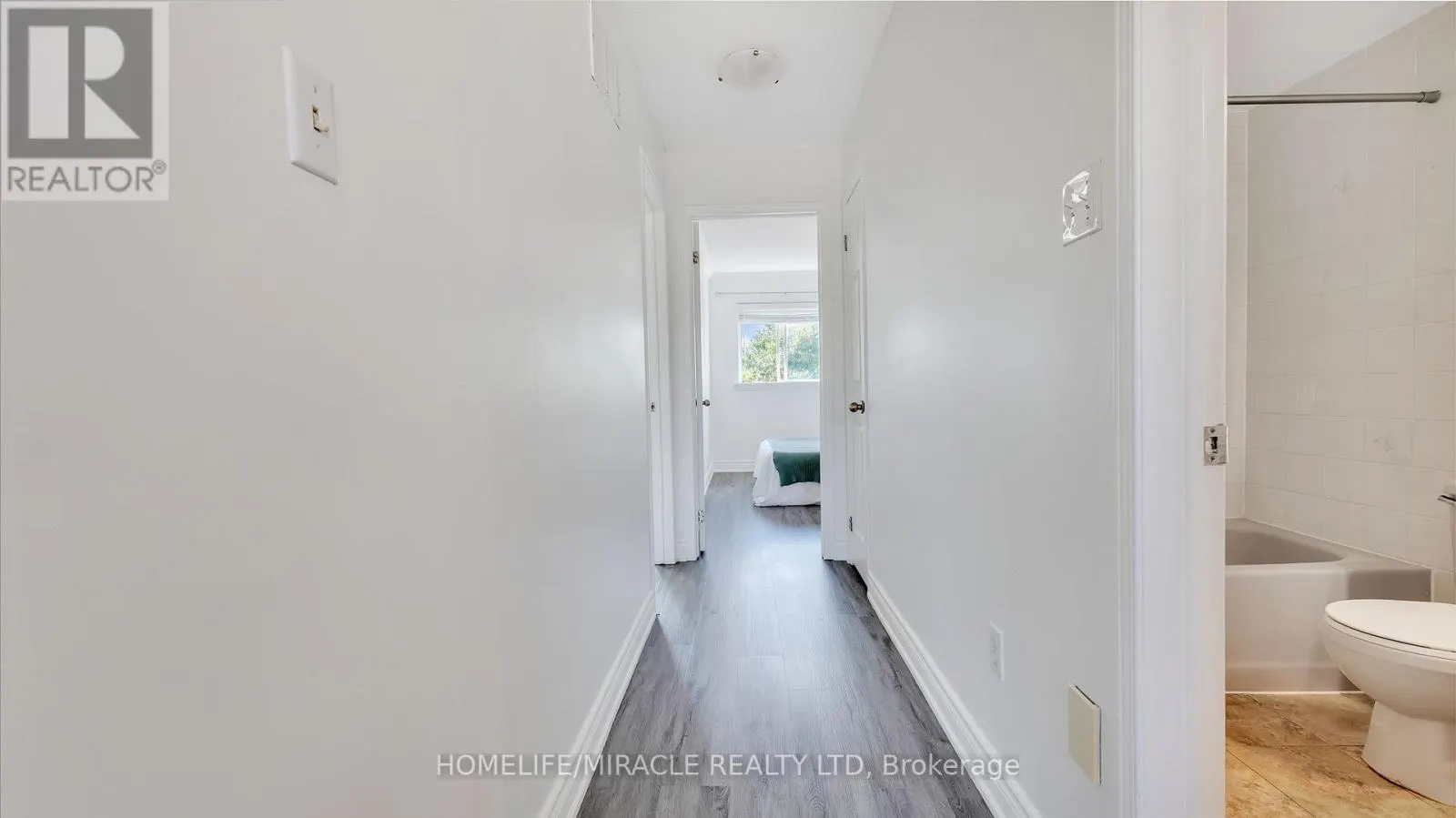 40 LANDERVILLE LANE