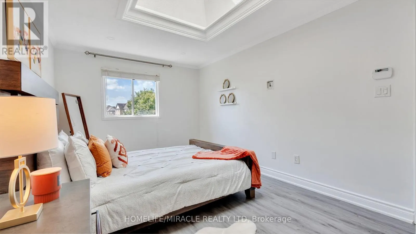 40 LANDERVILLE LANE