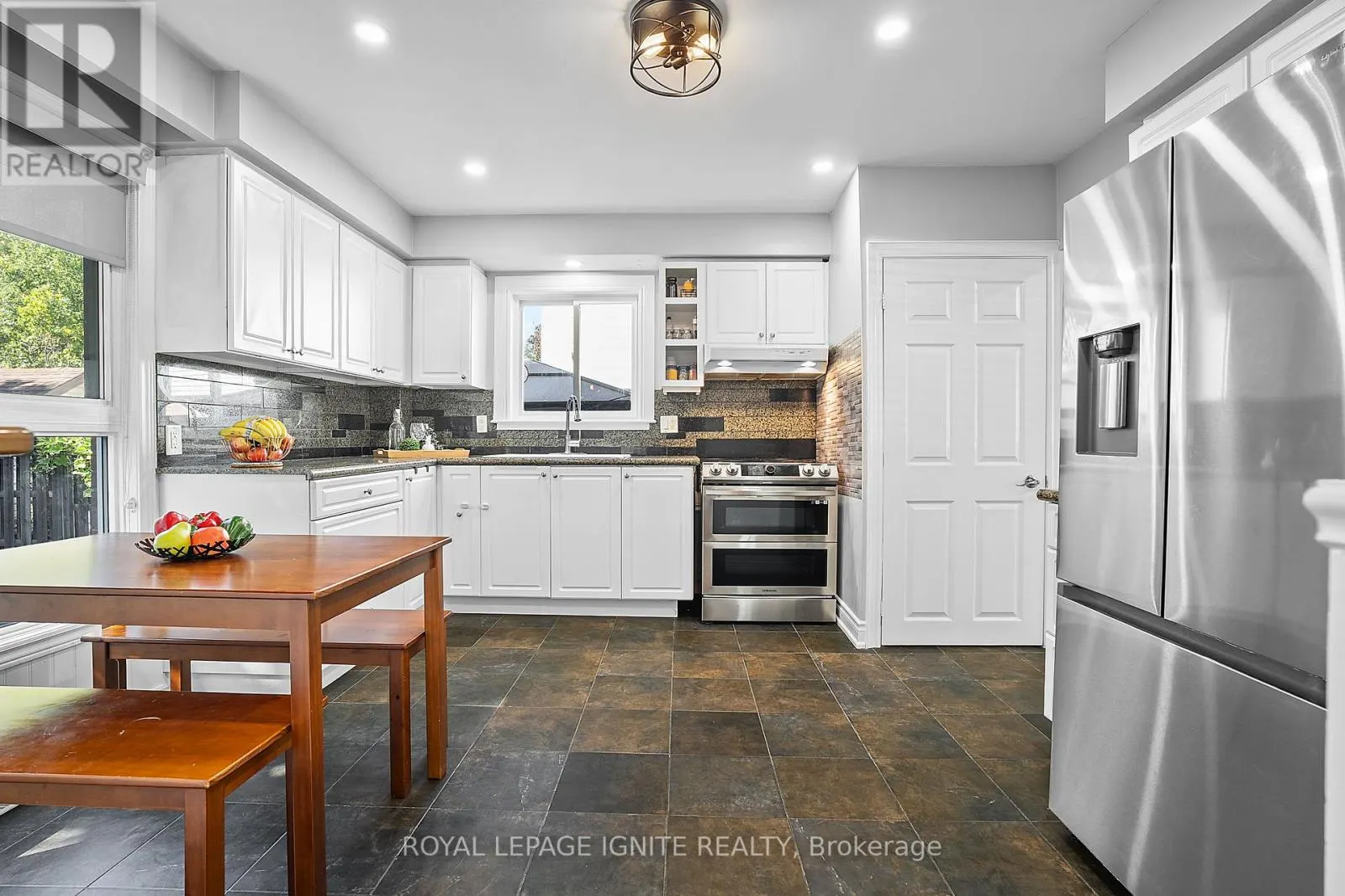 222 BARKLEY CRESCENT