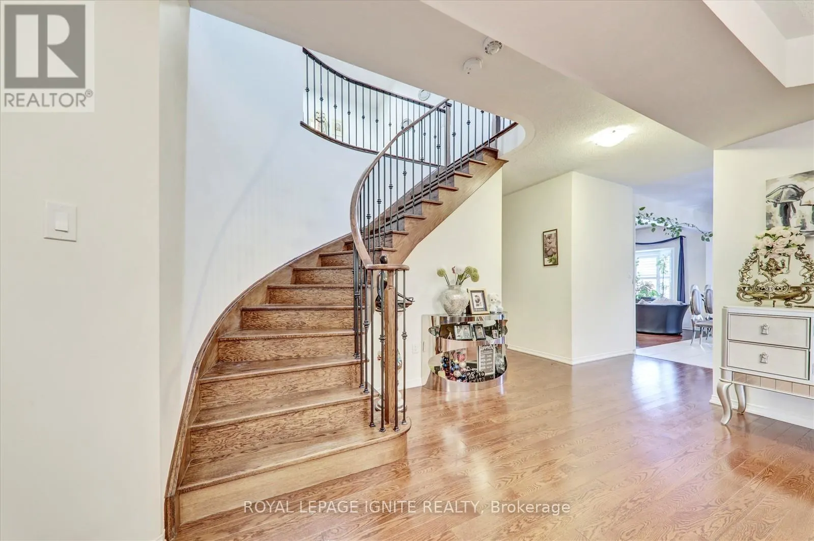 2021 KURELO DRIVE