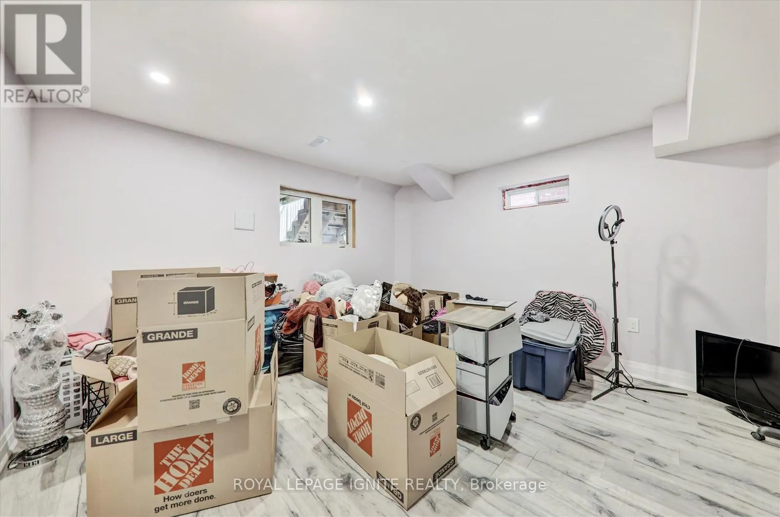 2021 KURELO DRIVE