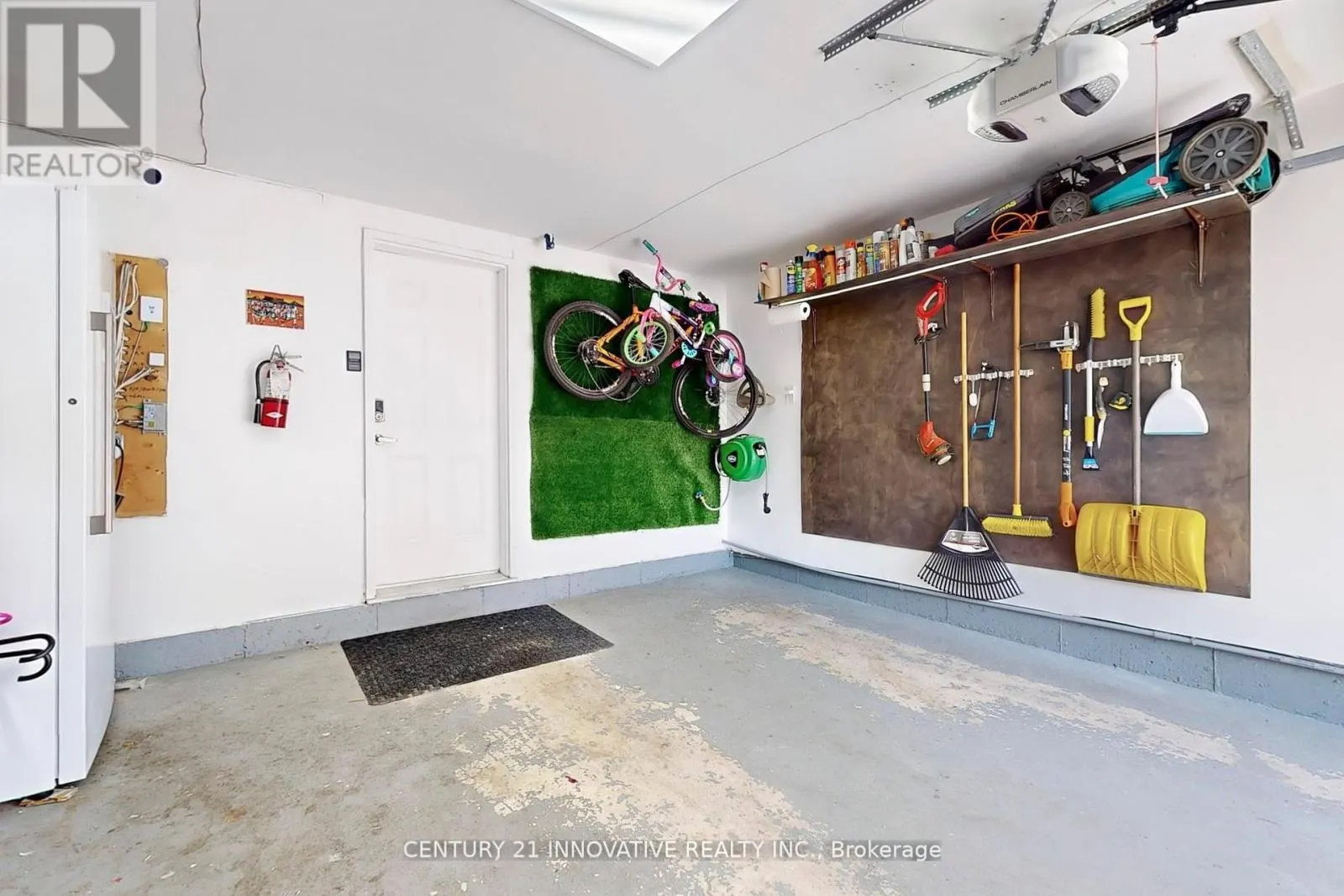 2115 BROCK ROAD