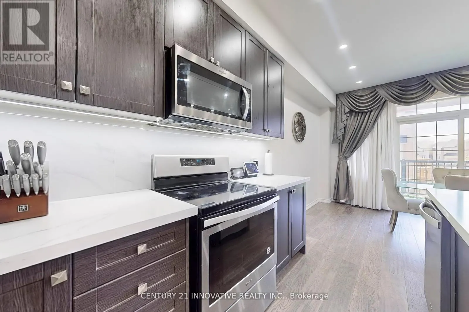 2115 BROCK ROAD