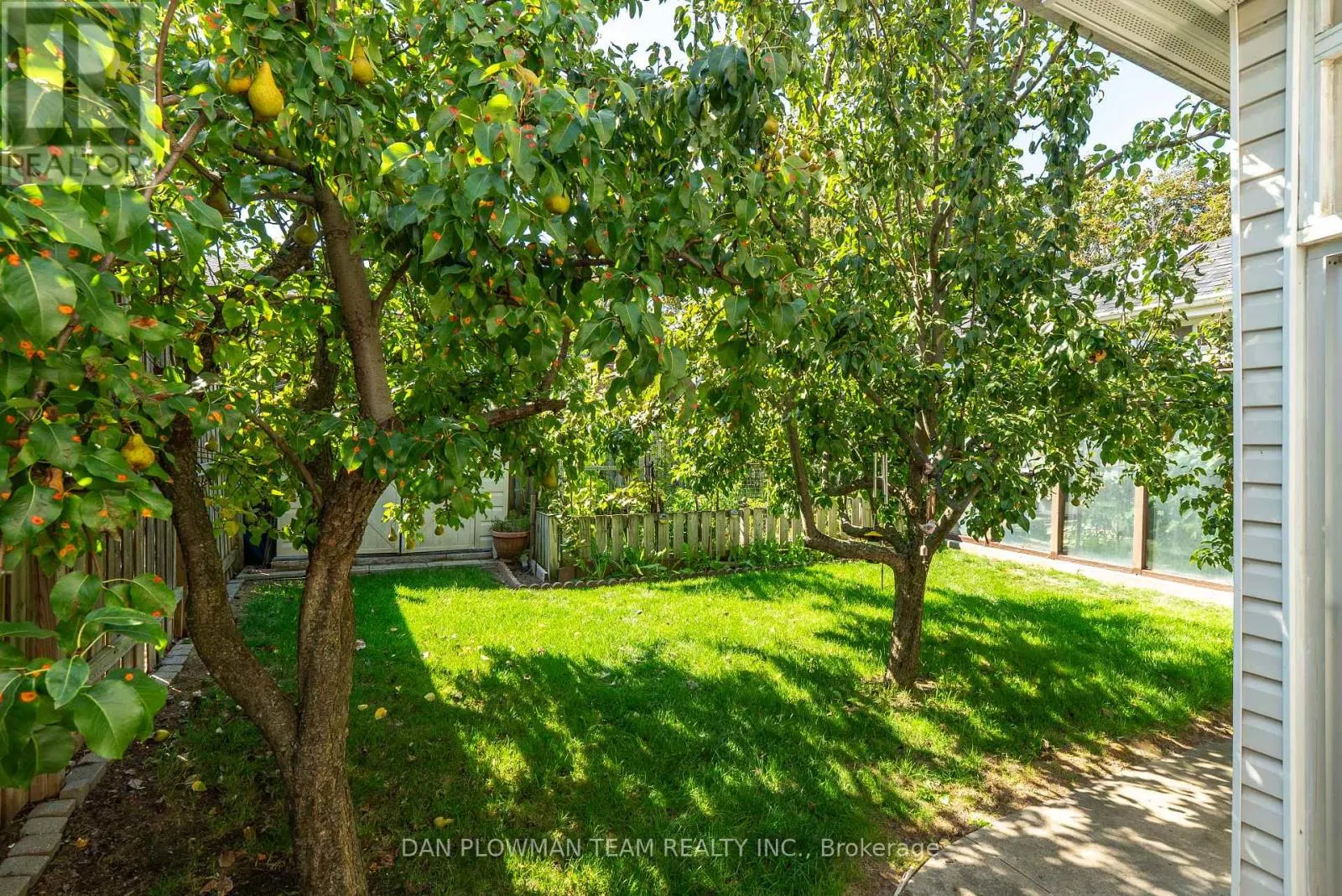 292 GIBBONS STREET