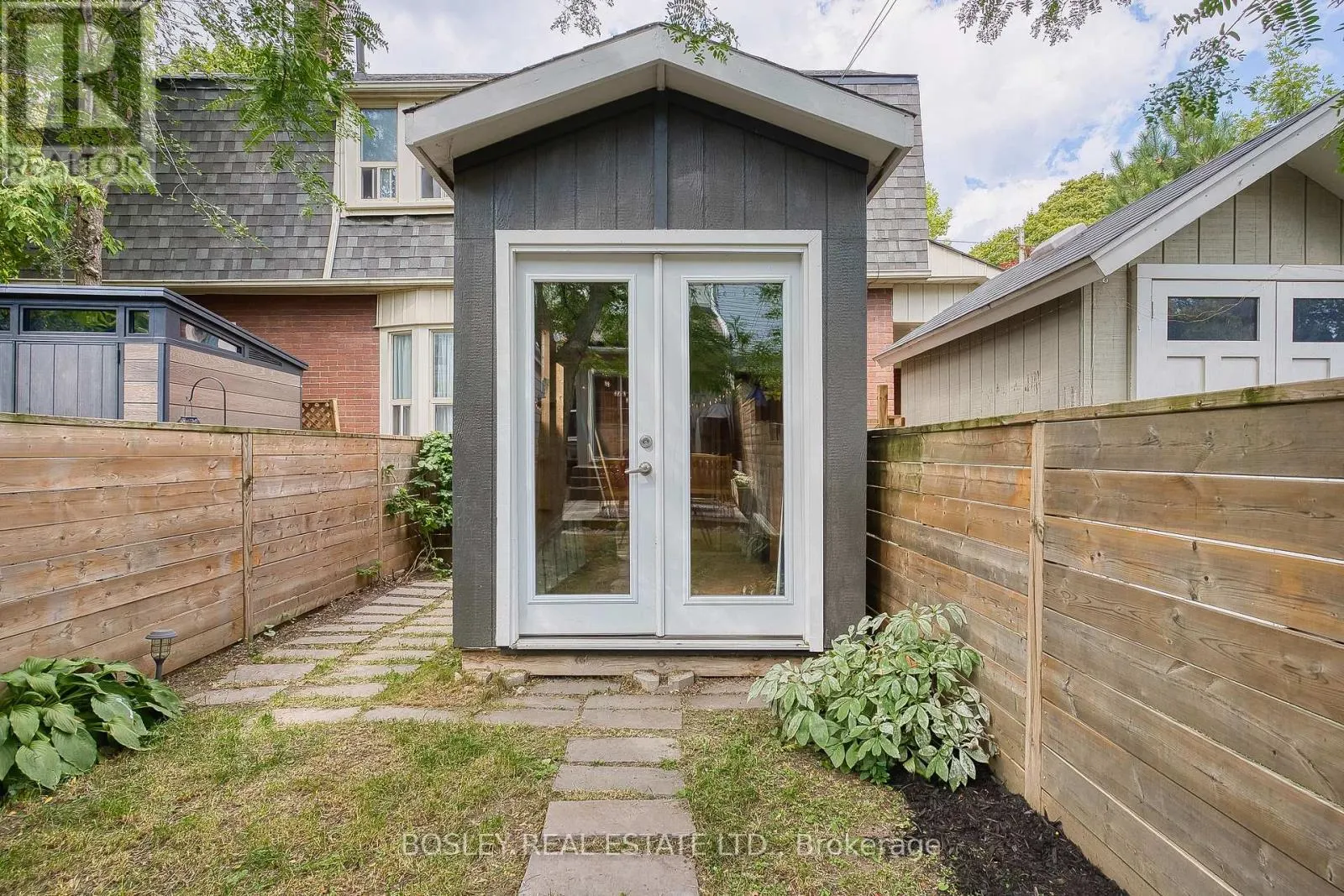 38 BALFOUR AVENUE