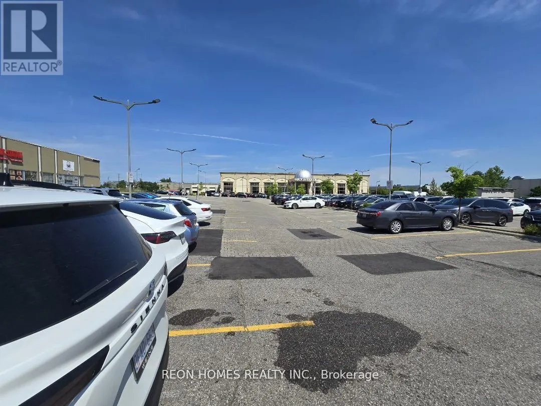 20 - 2901 MARKHAM ROAD
