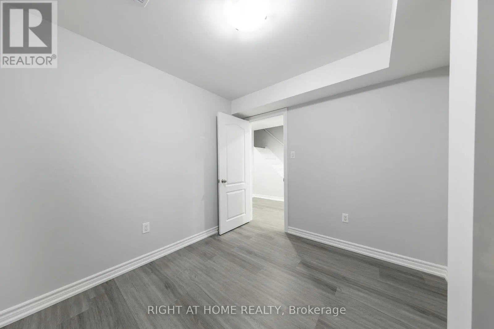 30 LAVERY TRAIL
