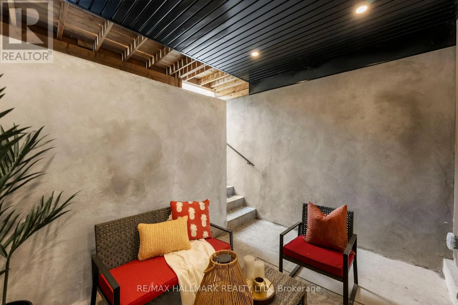 46A PAPE AVENUE