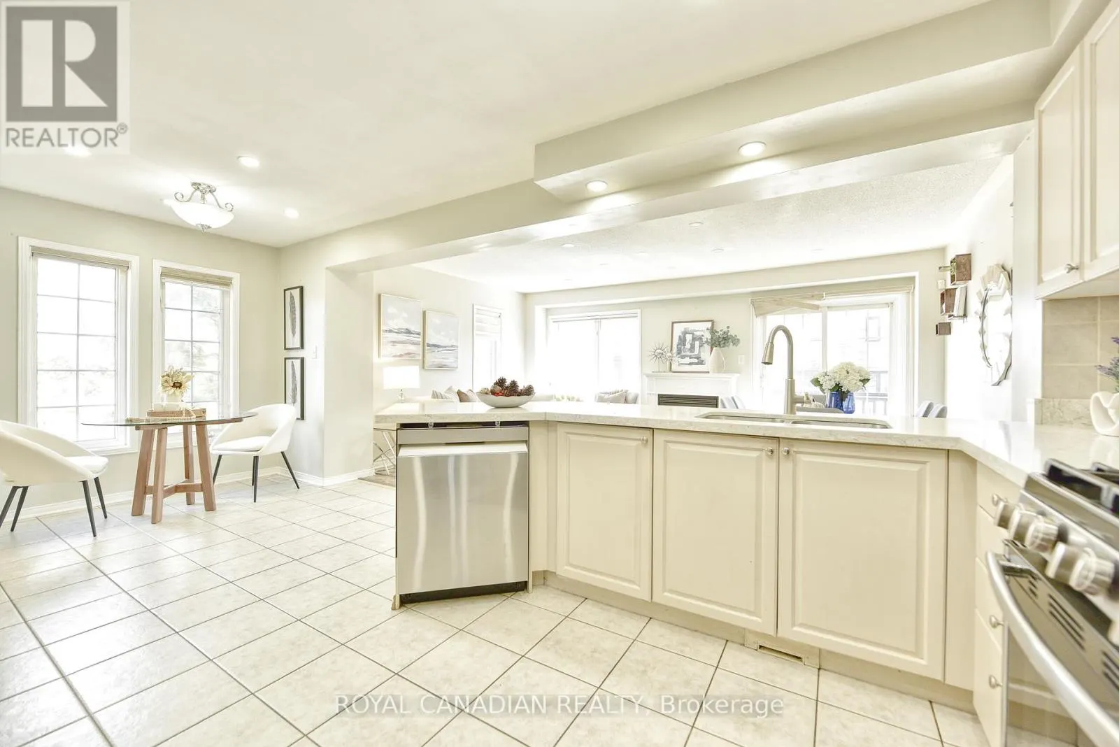 25 BRIND-SHERIDAN COURT