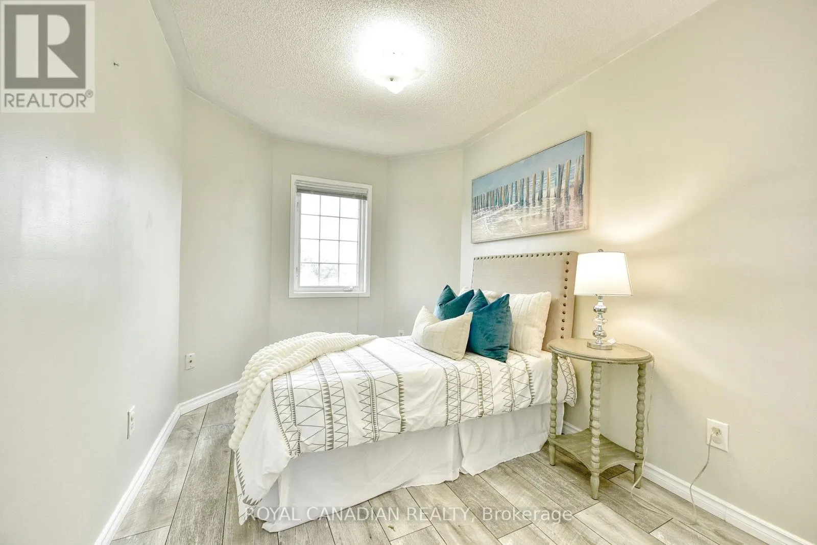 25 BRIND-SHERIDAN COURT