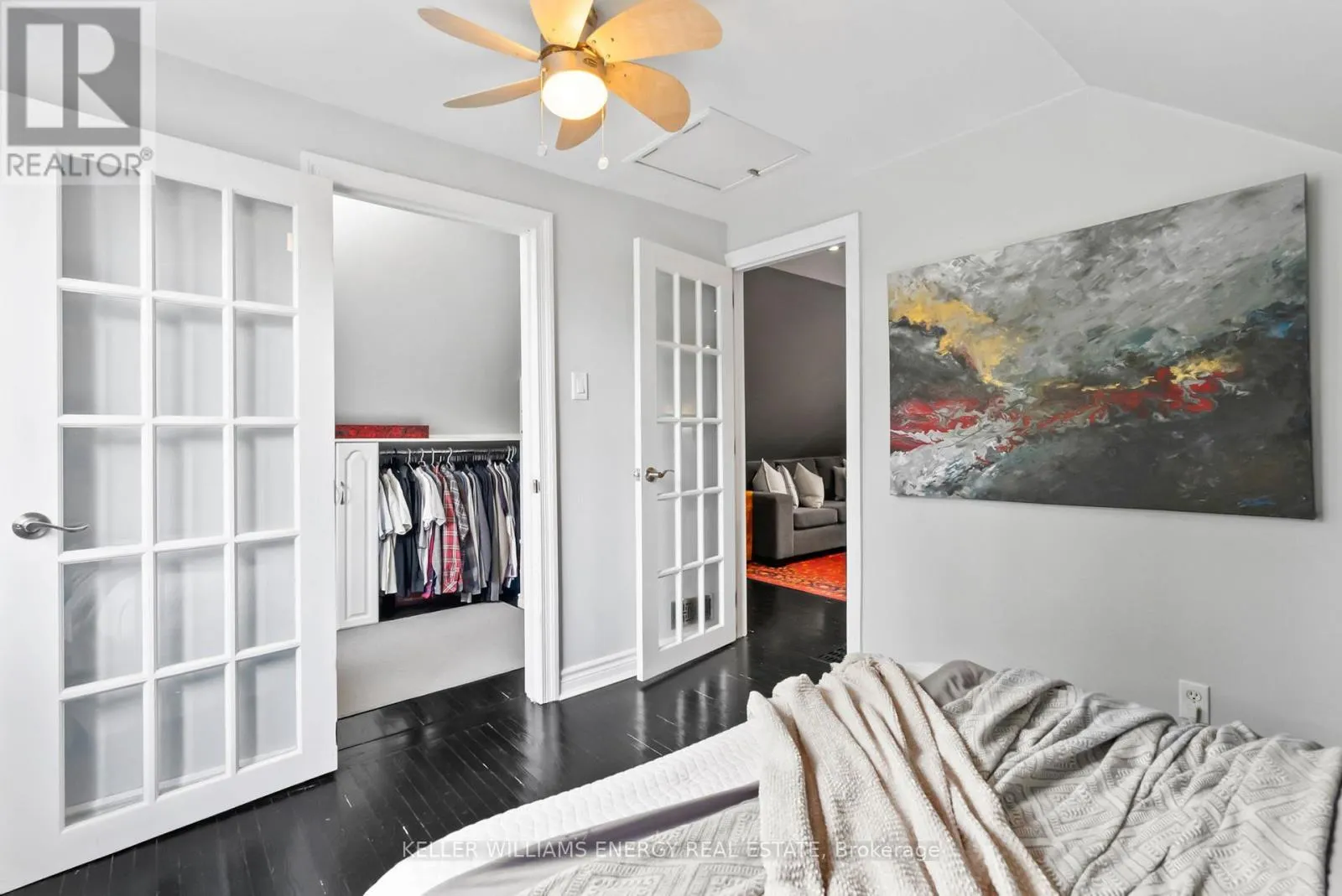 211 SEVERN STREET