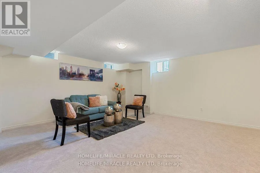 2143 HALLANDALE STREET