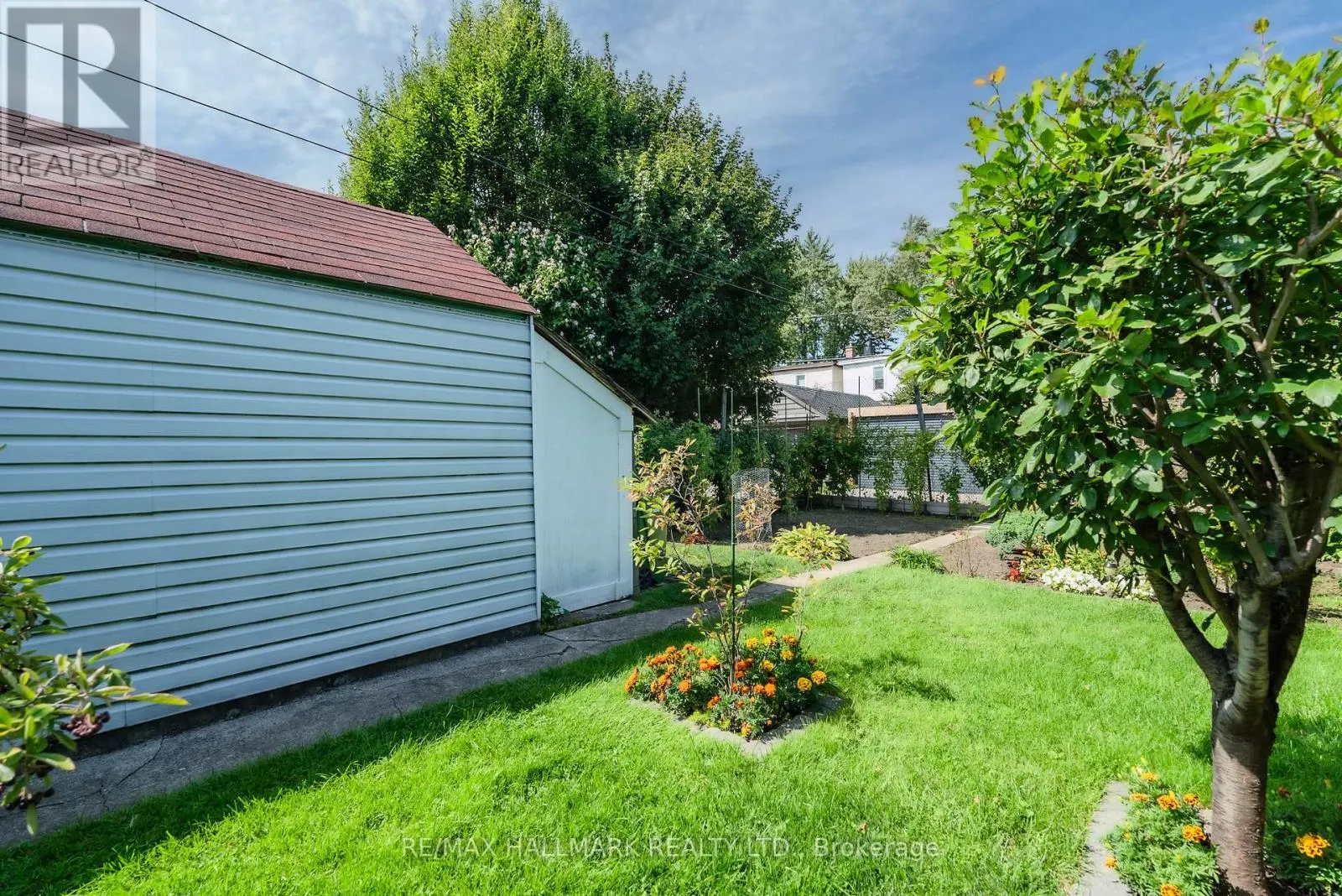 220 BROWNING AVENUE