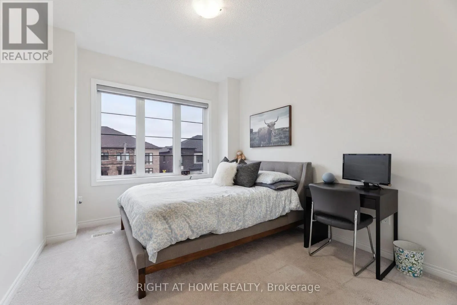 222 CORONATION ROAD