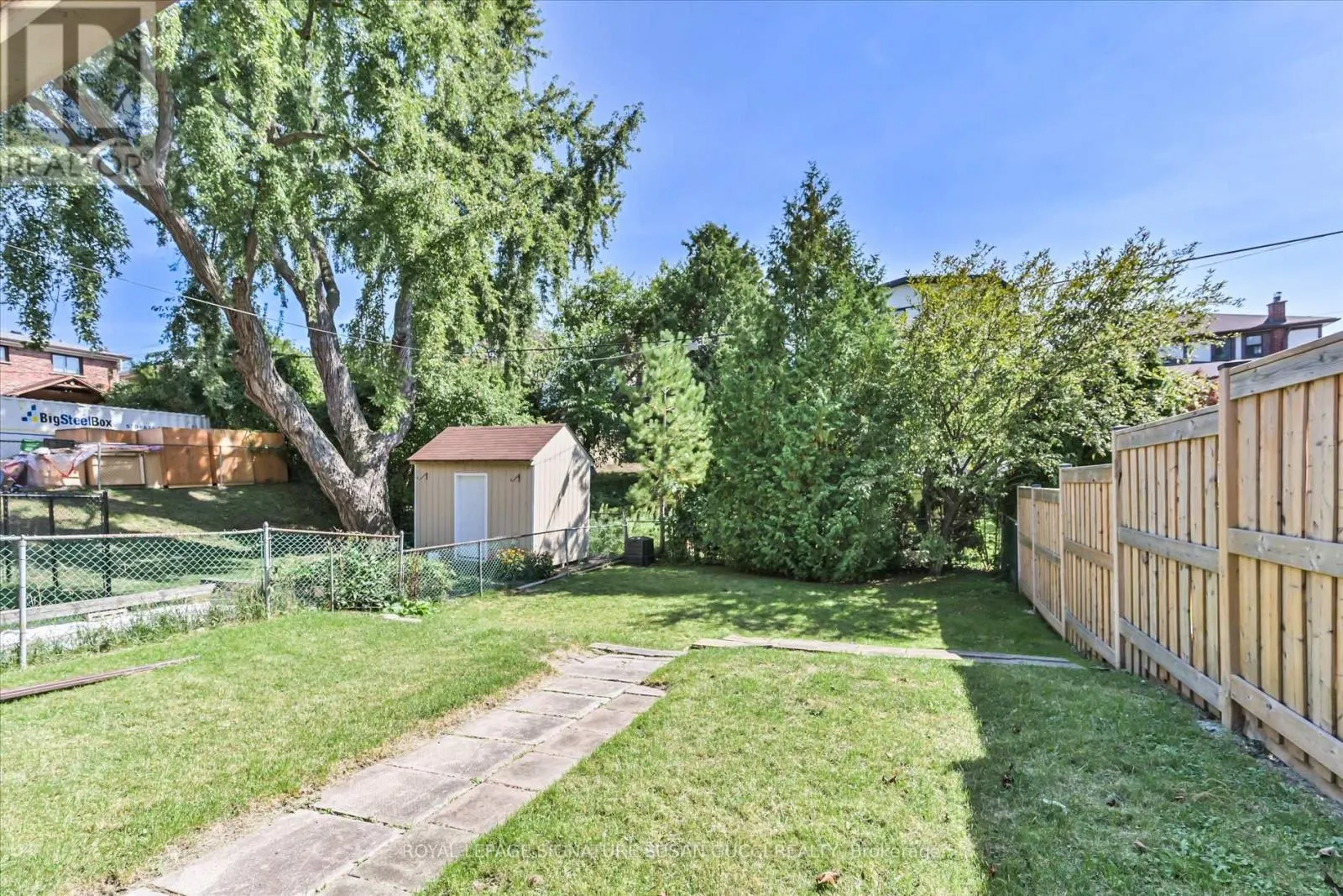 127 FURNIVAL ROAD