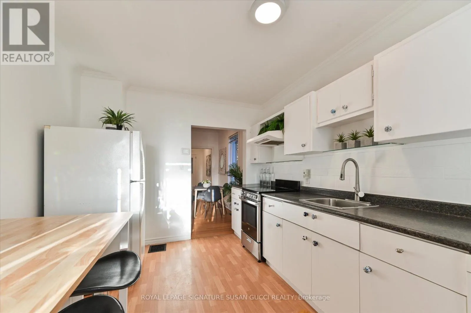152 DRAYTON AVENUE