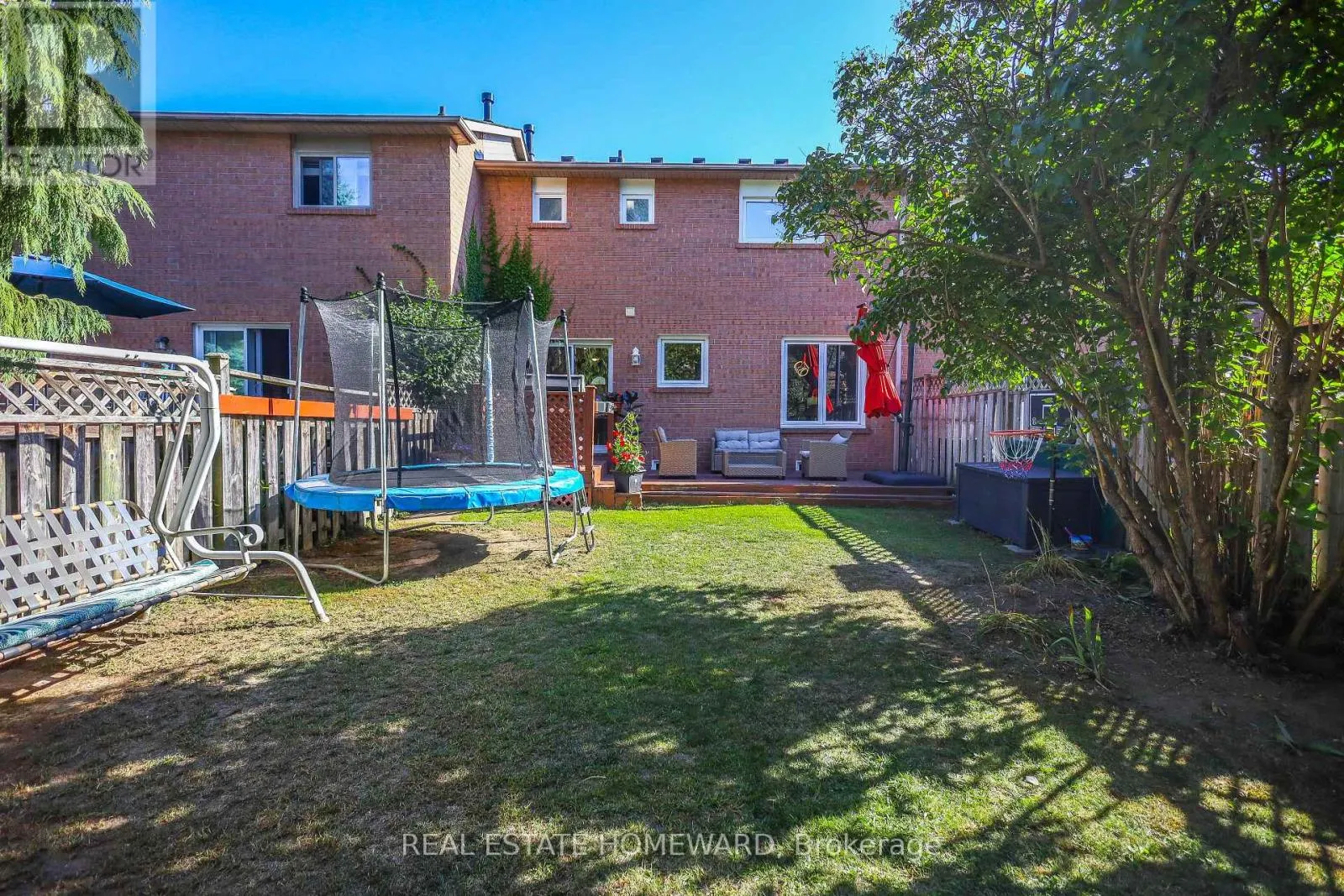 48 OLD COLONY DRIVE