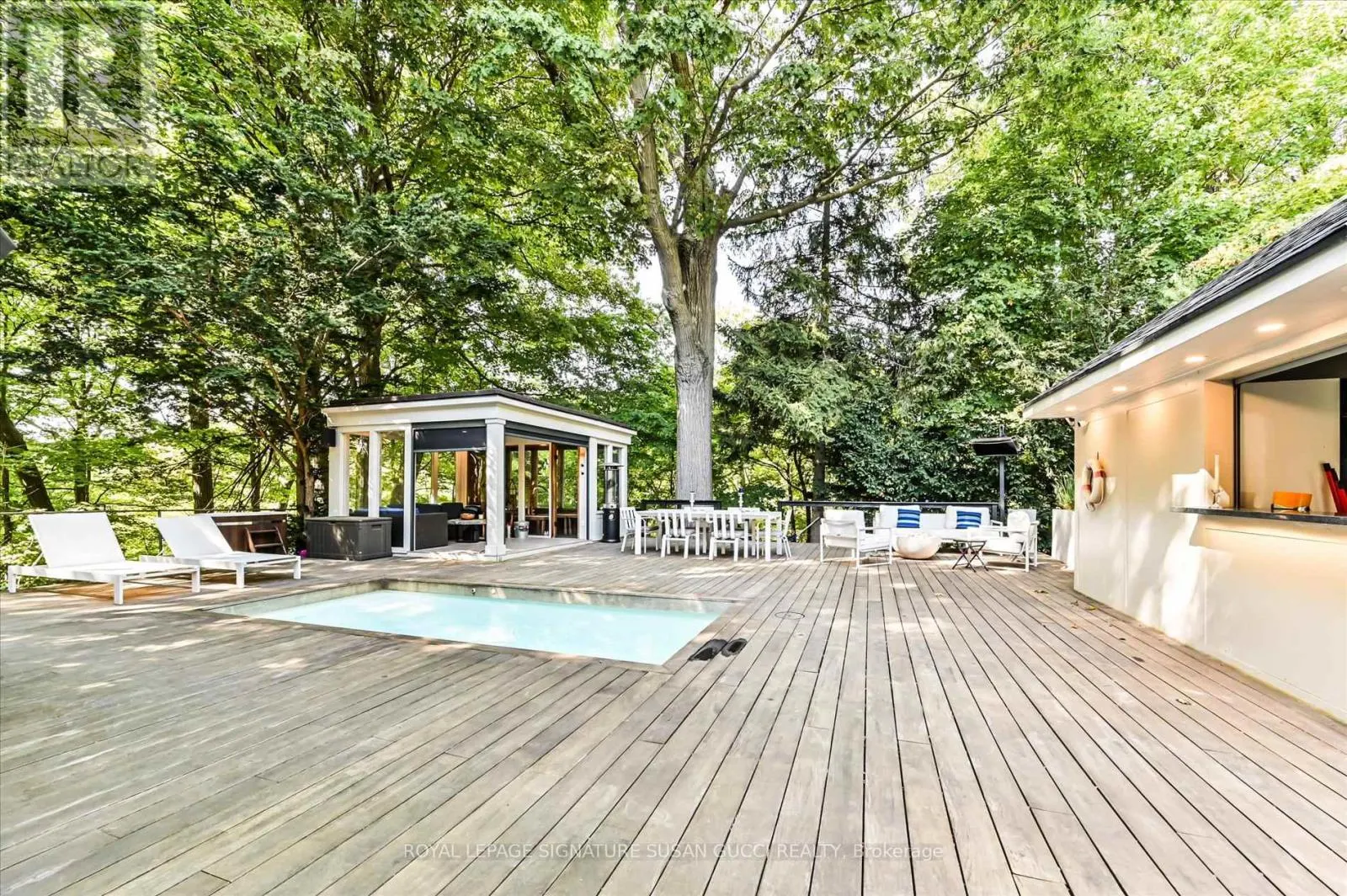 34 GLENWOOD CRESCENT