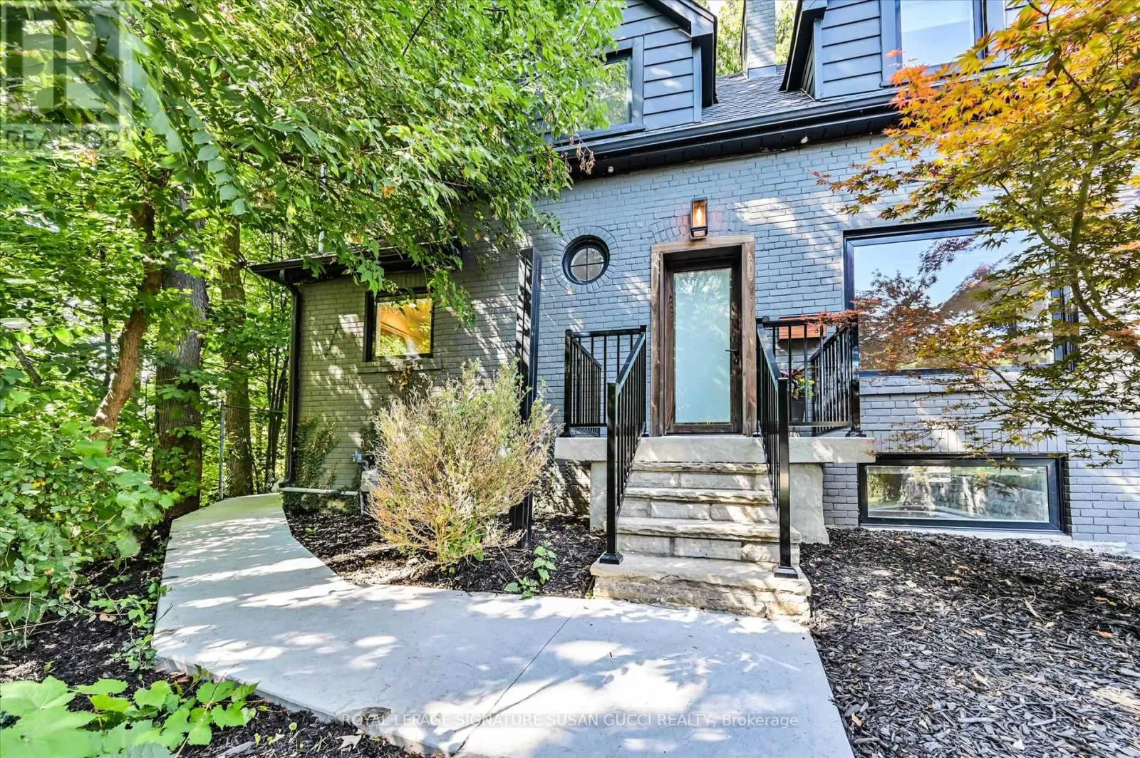 34 GLENWOOD CRESCENT