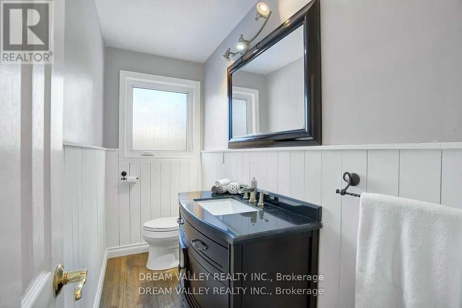52 SOUTH MARINE DRIVE S