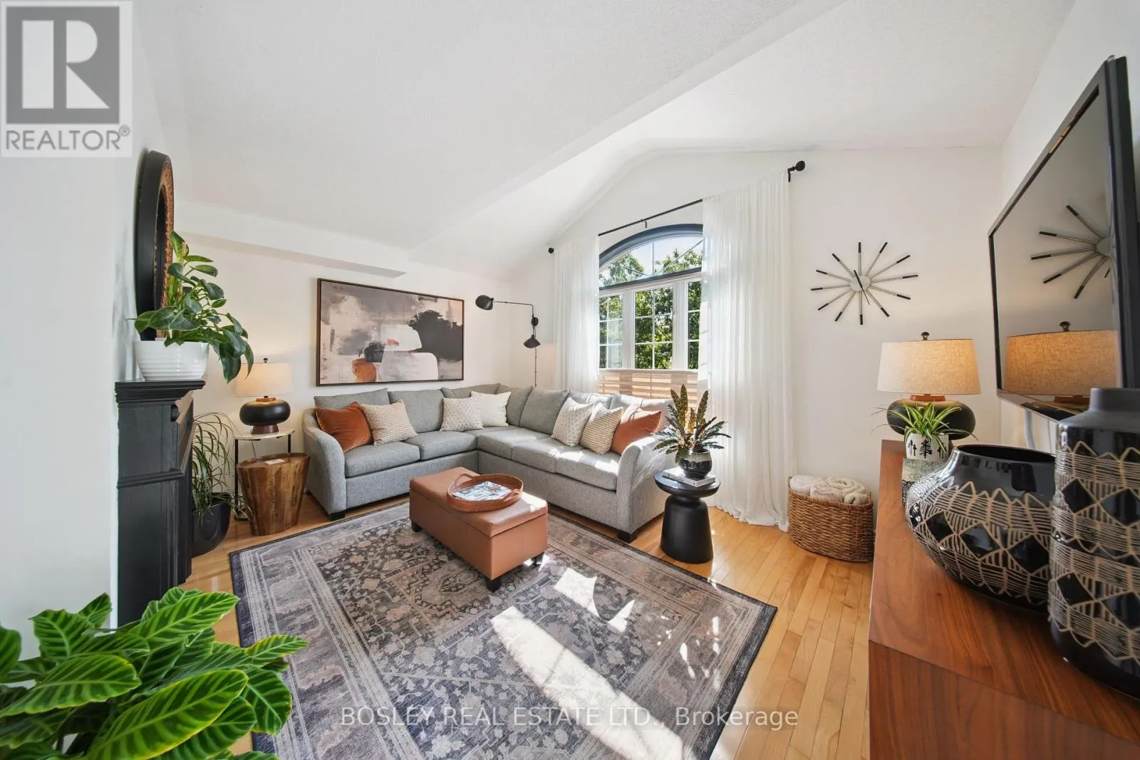71 SAMANDRIA AVENUE